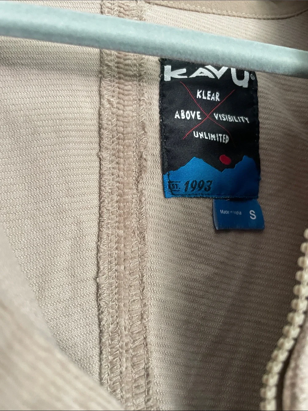 Kavu womens half